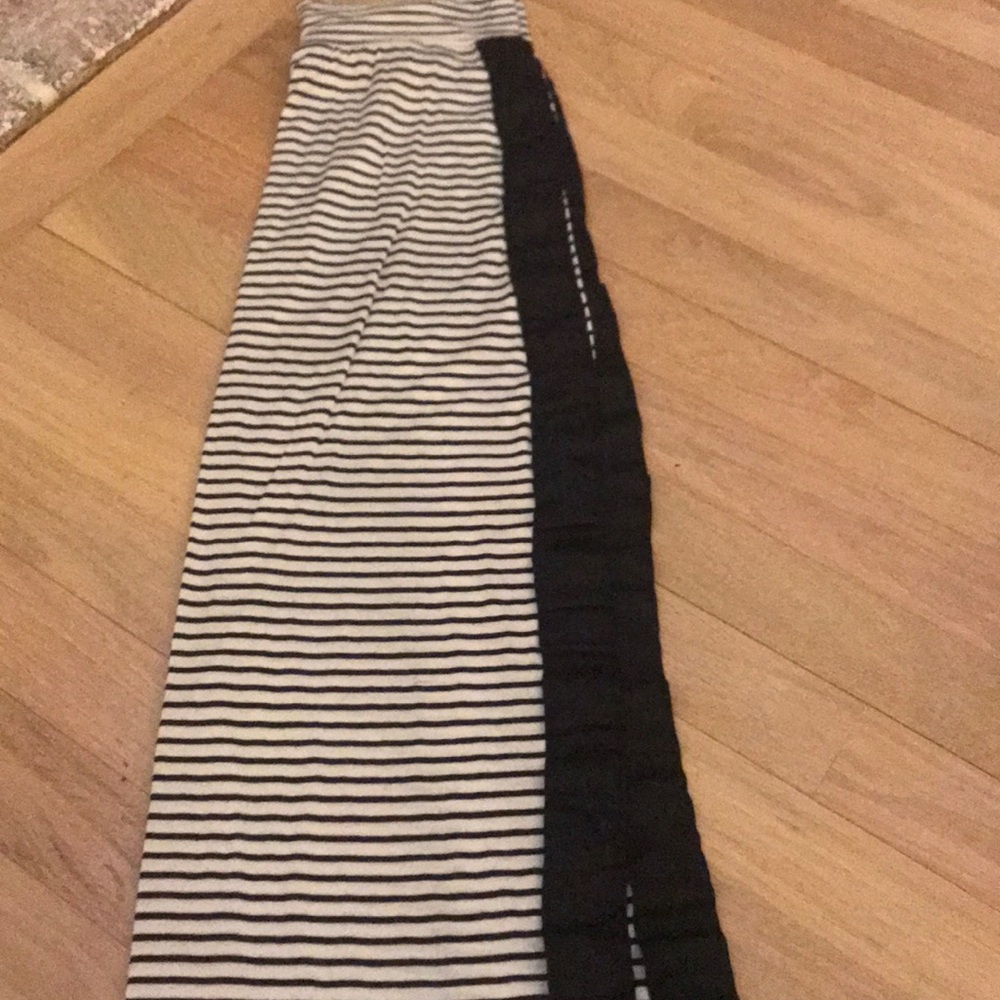 Maxi skirt navy striped small